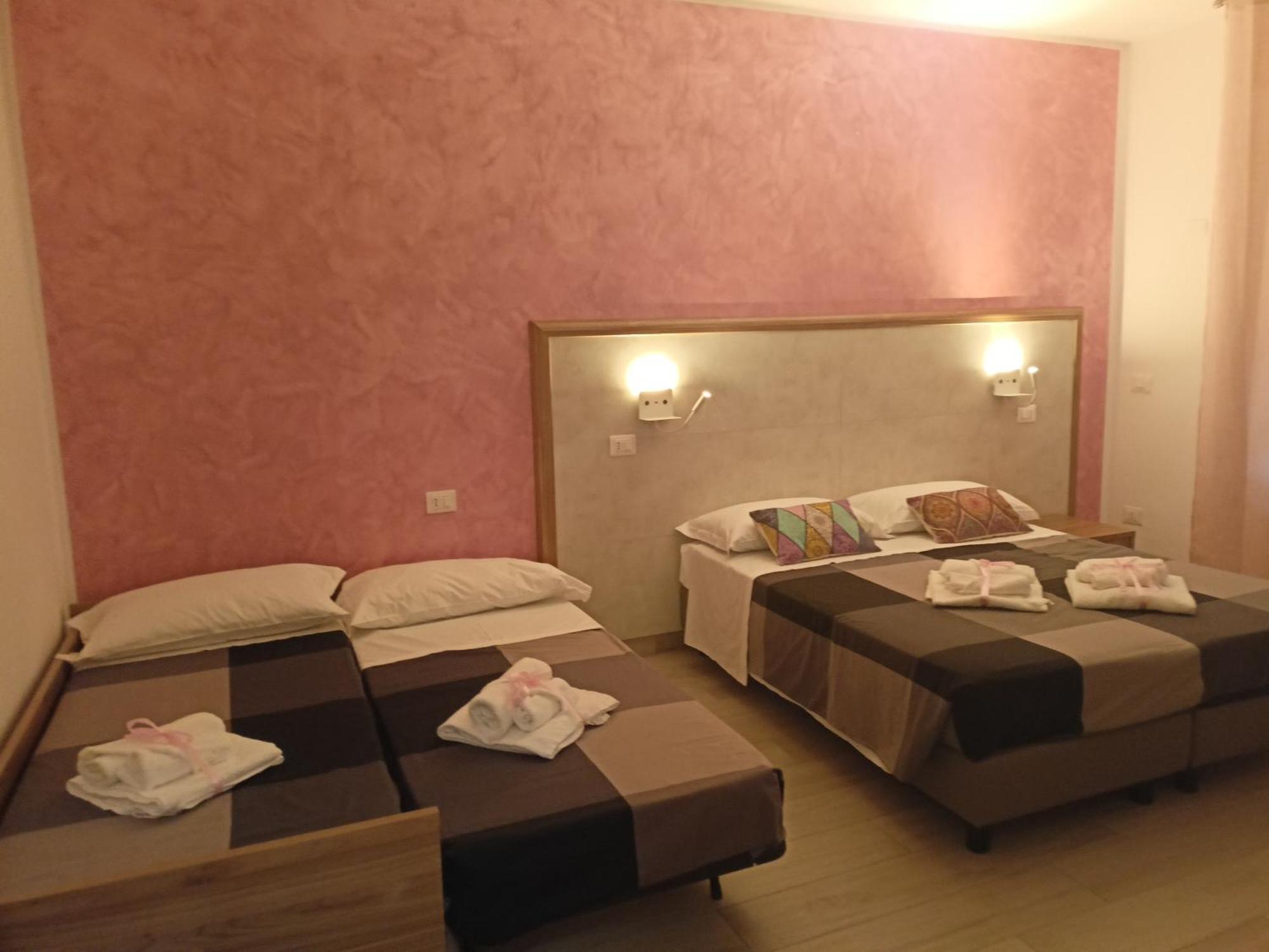La Dea Rooms Ferrara Kültér fotó